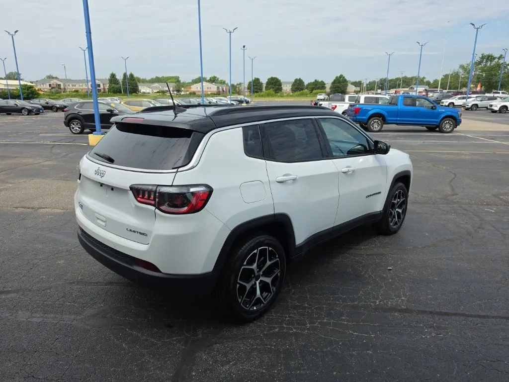 2025 Jeep Compass Limited - Photo 7