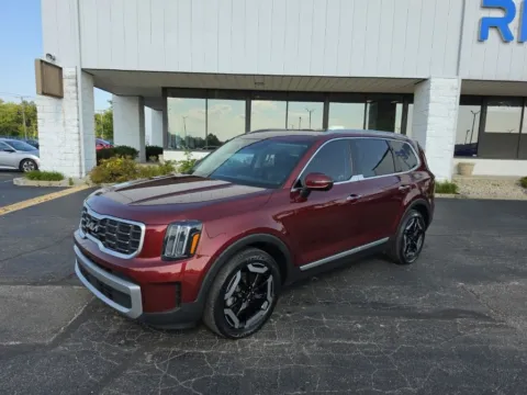 Another view of 2023 Kia Telluride S for sale in Muncie, IN at RightDrive Muncie