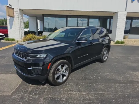 Another view of 2023 Jeep Grand Cherokee Limited for sale in Muncie, IN at RightDrive Muncie