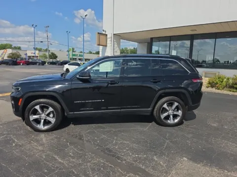 More photos of 2023 Jeep Grand Cherokee Limited at RightDrive Muncie, IN
