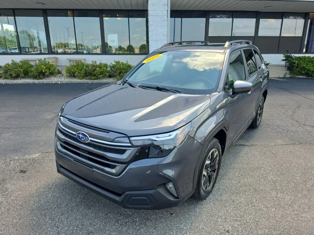 Gray 2025 Subaru Forester Premium for sale in Muncie, IN