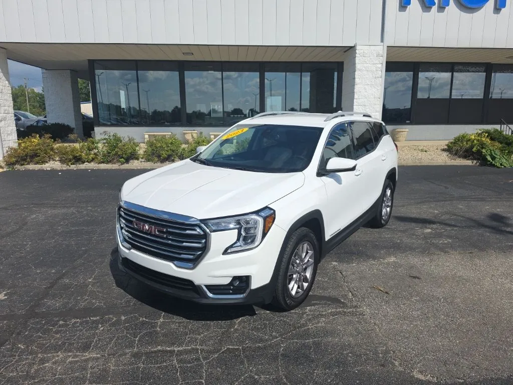2023 GMC Terrain SLT