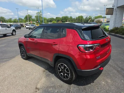 More photos of 2025 Jeep Compass Trailhawk at RightDrive Muncie, IN