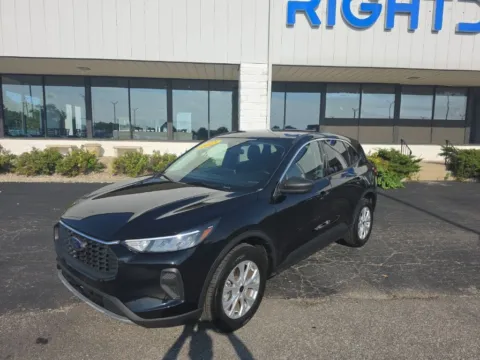 Black 2023 Ford Escape Active for sale in Muncie, IN