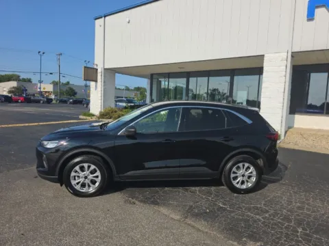 More photos of 2023 Ford Escape Active at RightDrive Muncie, IN