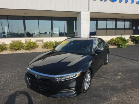 Black 2018 Honda Accord LX for sale in Muncie, IN