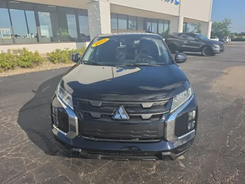 Photos of 2025 Mitsubishi Outlander Sport 2.0 S for sale in Muncie, IN at RightDrive Muncie