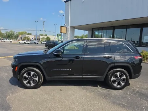 More photos of 2024 Jeep Grand Cherokee 4xe at RightDrive Muncie, IN