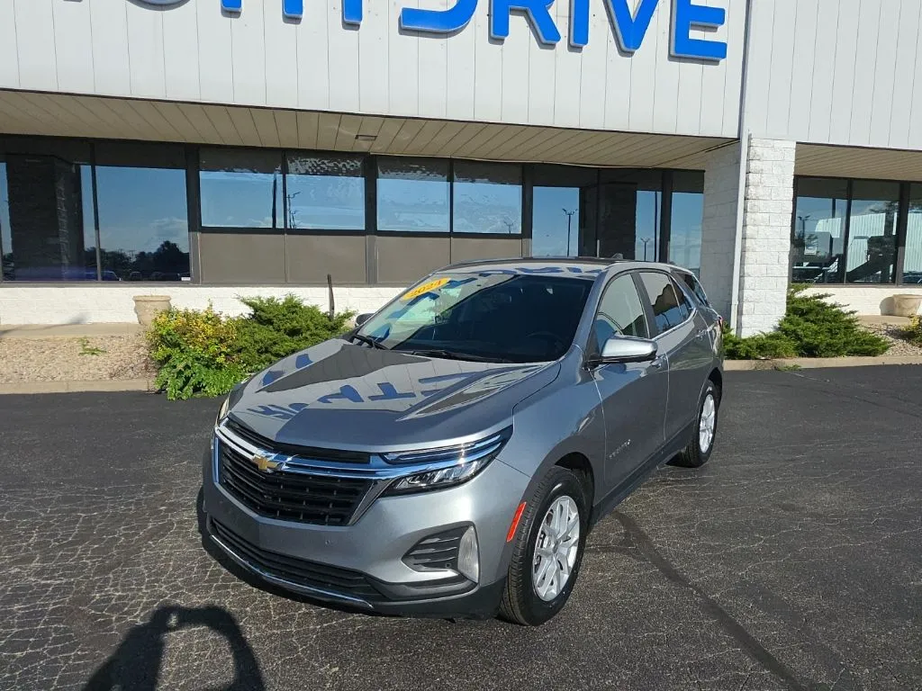 Gray 2024 Chevrolet Equinox LT for sale in Muncie, IN