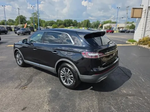 More photos of 2020 Lincoln Nautilus Reserve at RightDrive Muncie, IN