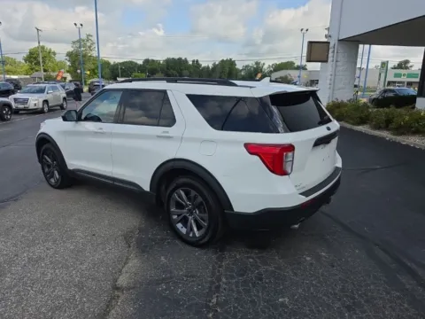 More photos of 2023 Ford Explorer XLT at RightDrive Muncie, IN