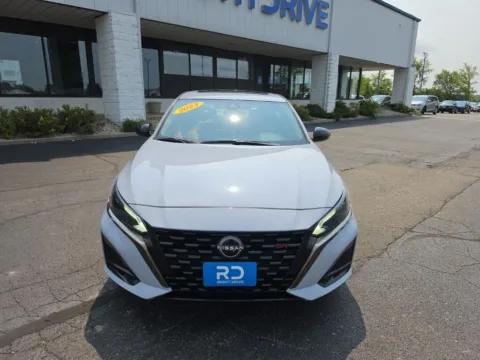Photos of 2023 Nissan Altima 2.5 SR for sale in Muncie, IN at RightDrive Muncie