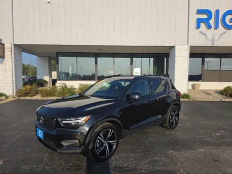 Another view of 2022 Volvo XC40 R-Design for sale in Muncie, IN at RightDrive Muncie