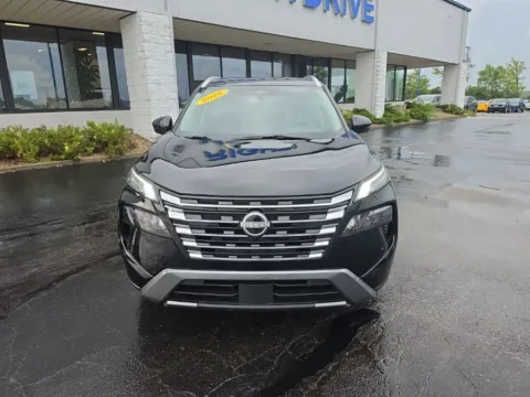 Photos of 2026 Nissan Rogue SL for sale in Muncie, IN at RightDrive Muncie
