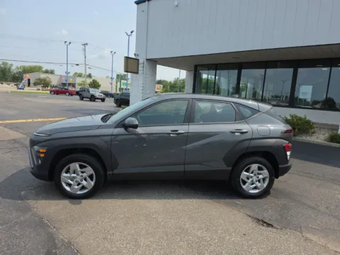 More photos of 2026 Hyundai Kona SE at RightDrive Muncie, IN
