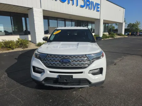 Photos of 2021 Ford Explorer Limited for sale in Muncie, IN at RightDrive Muncie