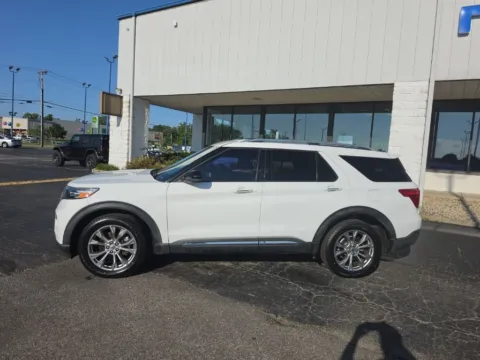 More photos of 2021 Ford Explorer Limited at RightDrive Muncie, IN