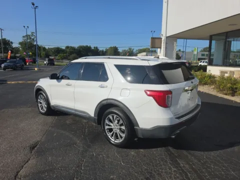 More photos of 2021 Ford Explorer Limited at RightDrive Muncie, IN