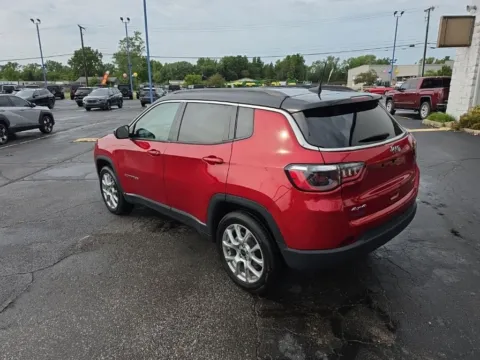 More photos of 2025 Jeep Compass Limited at RightDrive Muncie, IN