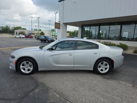 More photos of 2023 Dodge Charger SXT at RightDrive Muncie, IN