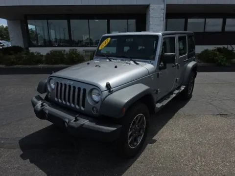 Silver 2017 Jeep Wrangler Unlimited Sport for sale in Muncie, IN