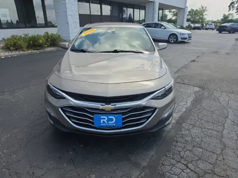 Photos of 2024 Chevrolet Malibu LT for sale in Muncie, IN at RightDrive Muncie