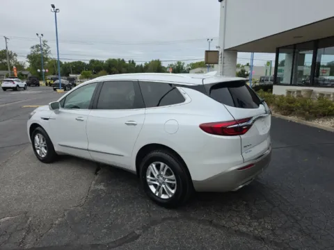 More photos of 2018 Buick Enclave Essence at RightDrive Muncie, IN