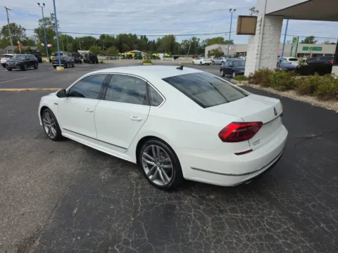 More photos of 2017 Volkswagen Passat 1.8T R-Line at RightDrive Muncie, IN