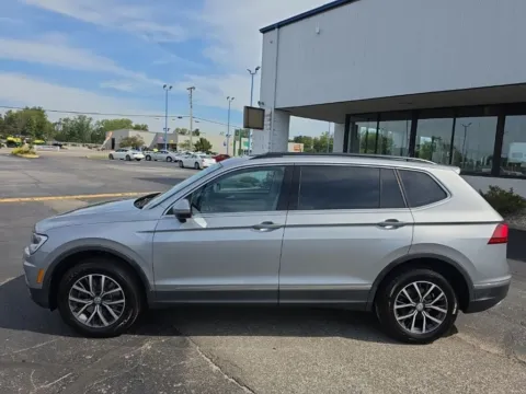 More photos of 2020 Volkswagen Tiguan 2.0T SE at RightDrive Muncie, IN