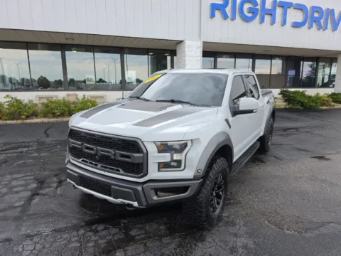 Gray 2017 Ford F-150 Raptor for sale in Muncie, IN