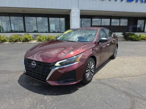 Photos of 2025 Nissan Altima 2.5 SV for sale in Muncie, IN at RightDrive Muncie