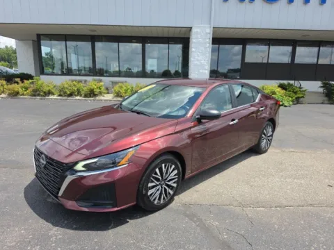 More photos of 2025 Nissan Altima 2.5 SV at RightDrive Muncie, IN