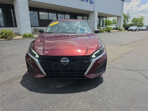 Another view of 2025 Nissan Altima 2.5 SV for sale in Muncie, IN at RightDrive Muncie