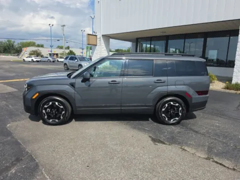 More photos of 2026 Hyundai Santa Fe SEL at RightDrive Muncie, IN