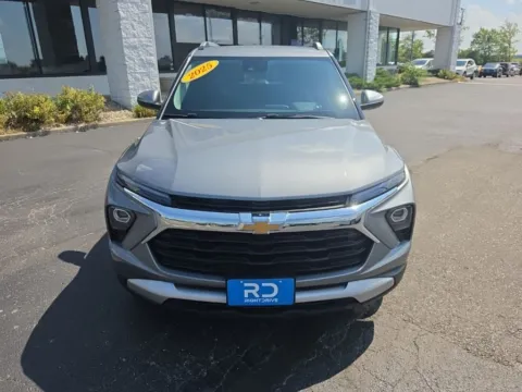 Photos of 2025 Chevrolet TrailBlazer LT for sale in Muncie, IN at RightDrive Muncie