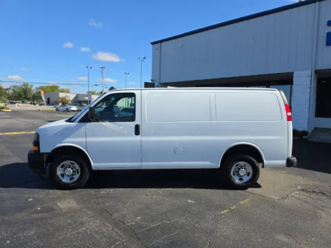 More photos of 2022 Chevrolet Express 2500 Work Van at RightDrive Muncie, IN