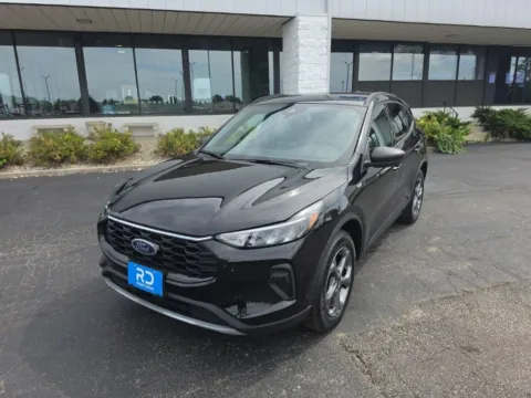 Black 2025 Ford Escape ST-Line for sale in Muncie, IN