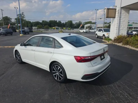 More photos of 2025 Volkswagen Jetta 1.5T SE at RightDrive Muncie, IN