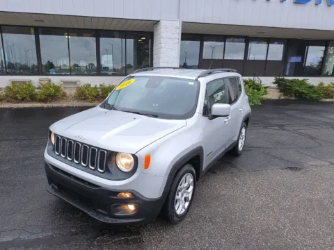 Silver 2016 Jeep Renegade Latitude for sale in Muncie, IN