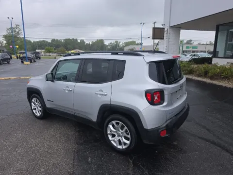 More photos of 2016 Jeep Renegade Latitude at RightDrive Muncie, IN