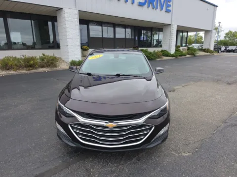 Photos of 2021 Chevrolet Malibu LT for sale in Muncie, IN at RightDrive Muncie