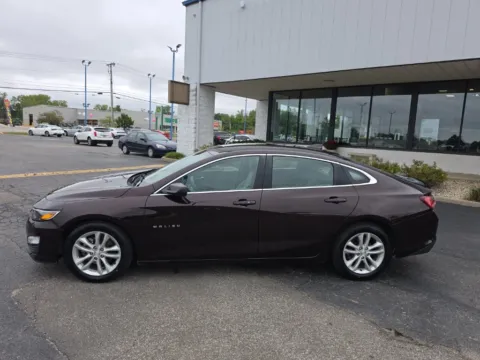 More photos of 2021 Chevrolet Malibu LT at RightDrive Muncie, IN