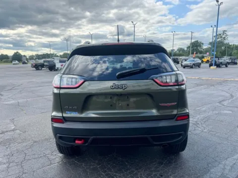 More photos of 2021 Jeep Cherokee Trailhawk at RightDrive Muncie, IN