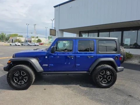 More photos of 2020 Jeep Wrangler Unlimited Sport S at RightDrive Muncie, IN