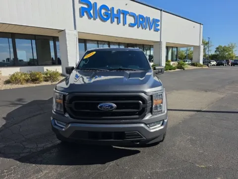 Photos of 2022 Ford F-150 XLT for sale in Muncie, IN at RightDrive Muncie