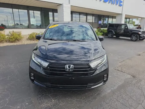 Photos of 2024 Honda Odyssey Sport for sale in Muncie, IN at RightDrive Muncie