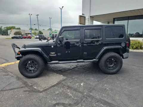 More photos of 2013 Jeep Wrangler Unlimited Sahara at RightDrive Muncie, IN