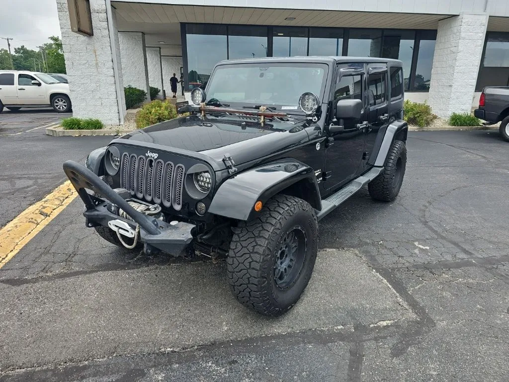 2013 Jeep Wrangler Unlimited Sahara
