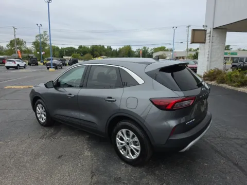 More photos of 2023 Ford Escape Active at RightDrive Muncie, IN