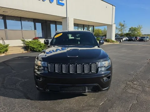 Photos of 2021 Jeep Grand Cherokee Laredo X for sale in Muncie, IN at RightDrive Muncie